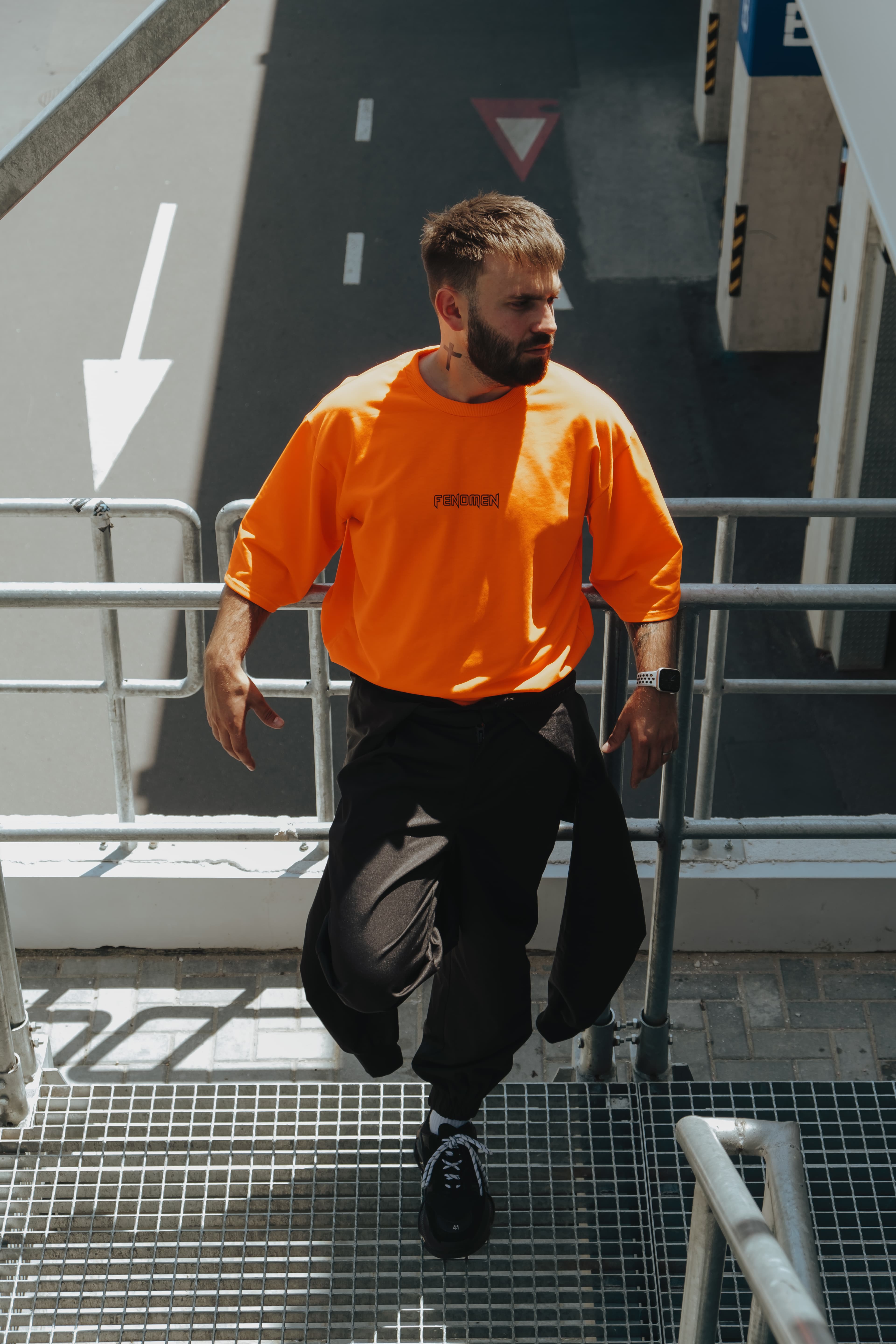 FENOMEN Urban Signal editorial